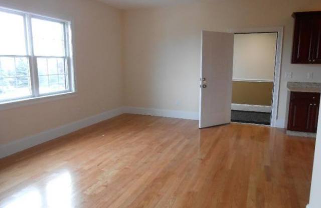 32 Locust St. Gallery 2