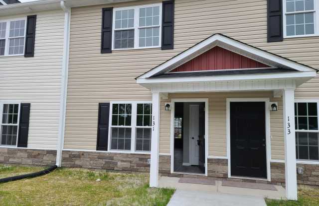 131 Cornerstone Drive - 131 Cornerstone Drive, Beulaville, NC 28518