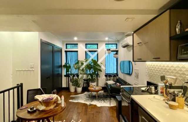 812 Saint Johns Place Gallery 2