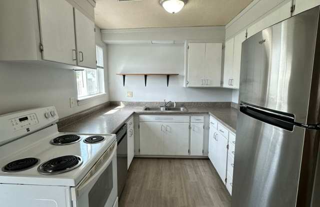 ** 3-Bedroom ~ Upgraded ~ House for Rent in Sought After East Wenatchee ** Gallery 4