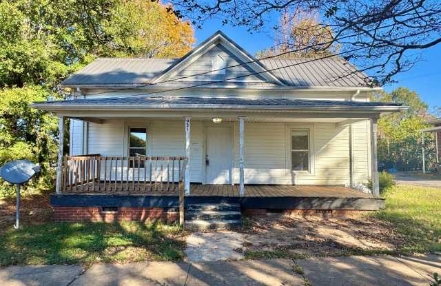 Statesville HWY 70 - 2BD/ 1 BA - 931 Fifth Street, Statesville, NC 28677