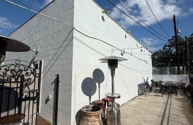 204 JACKSON AVE. Gallery 1