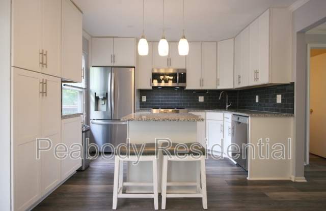 953 Ferndale Avenue photos photos