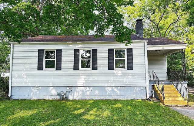 Beautifully Renovated 3 Bedroom 1 Bath Home photos photos