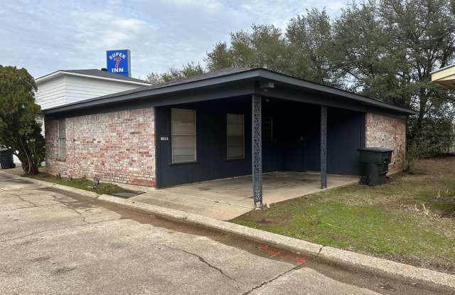 Cute Two Bedroom Townhouse in Bossier photos photos