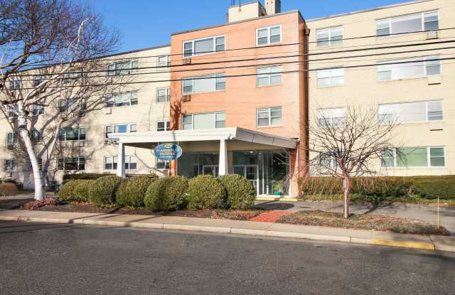292 Pequot Avenue photos photos