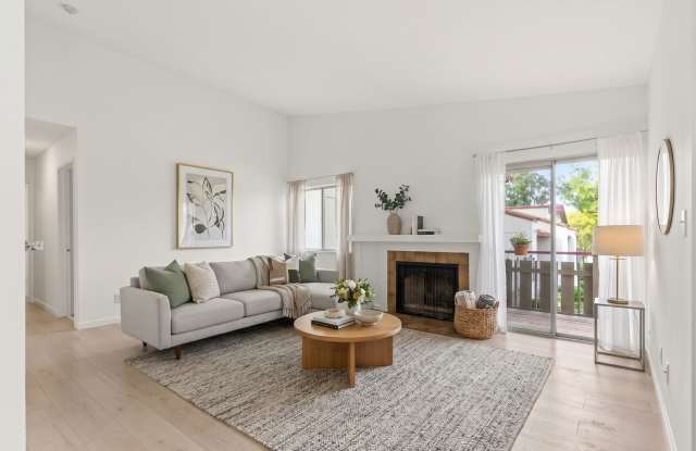 Bright & Spacious 2 Bed, 2 Bath Upstairs Haven in Newark | Private Balcony & Brand New Appliances! Gallery 3
