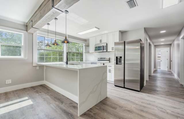 186 22nd Ave N photos photos