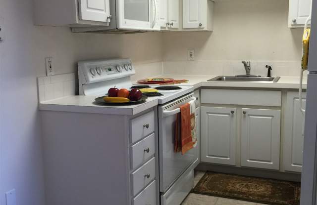 Nantucket Apartments Gallery 2
