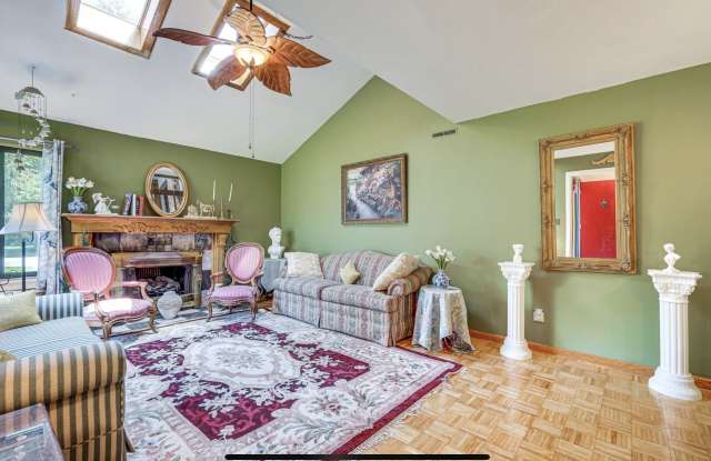 35 Snowberry Rd - 35 Snowberry Road, Saratoga County, NY 12020