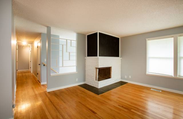 8637 39th Avenue South Gallery 4