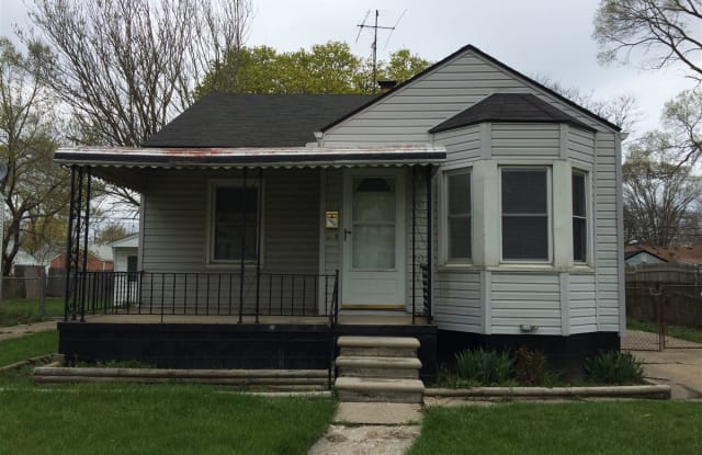 18923 Elkhart St - 18923 Elkhart, Harper Woods, MI 48225