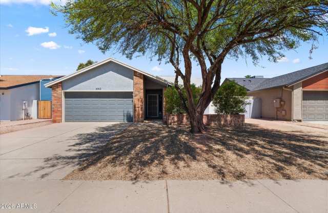 6902 E KATHLEEN Road Gallery 2