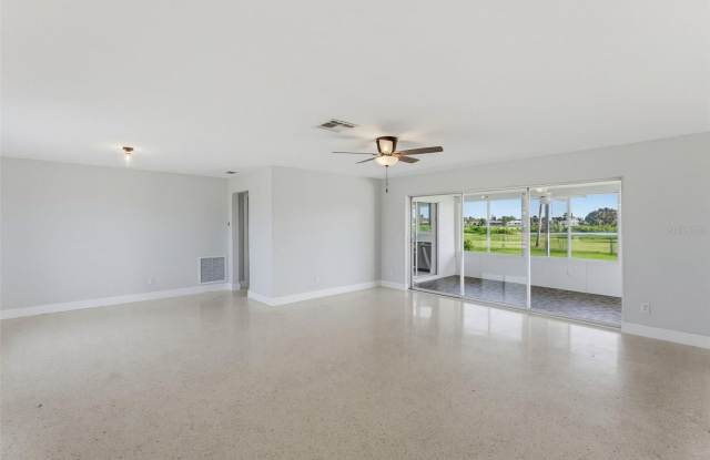 4044 HEADSAIL Drive Gallery 4