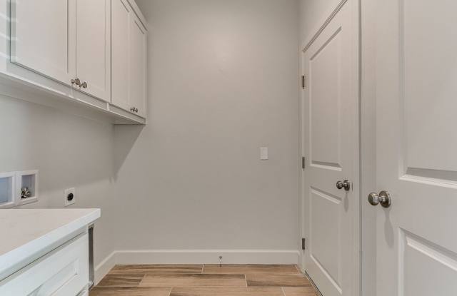 Brand new home in Sanabria Gallery 3