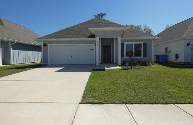 4-Bedroom Home - Community Pool photos photos