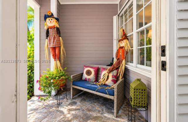 10225 SW 141st Ct Gallery 3