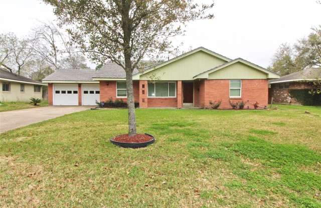 10821 Willowisp Drive Gallery 2