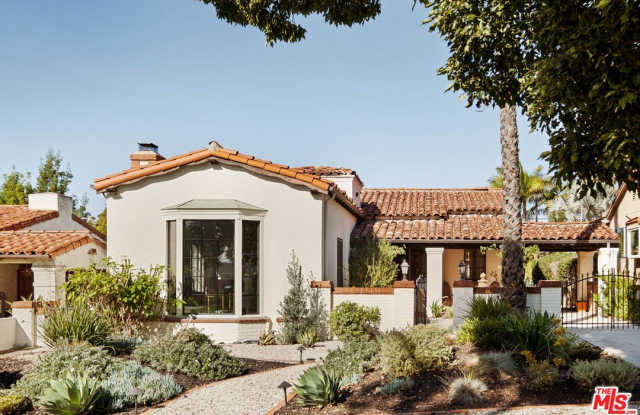 1363 Spazier Ave photos photos