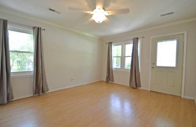 137 Red Cedar Drive Gallery 4