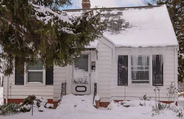 858 E 250th St photos photos