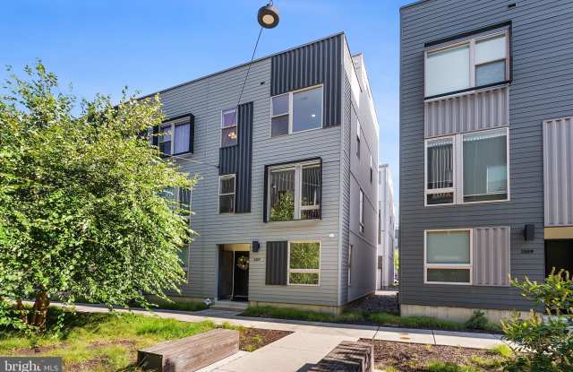 3107 BIRCHVIEW Walk Gallery 2