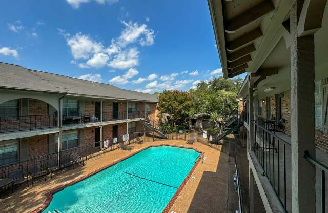 Memorial City Apartments Gallery 2