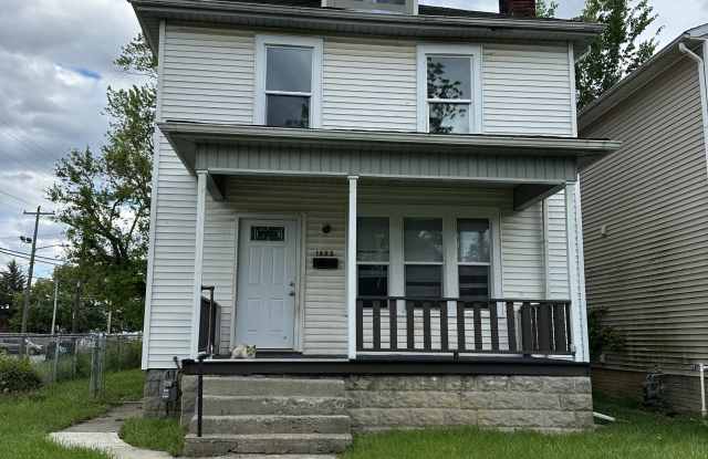 1683 Minnesota Avenue photos photos