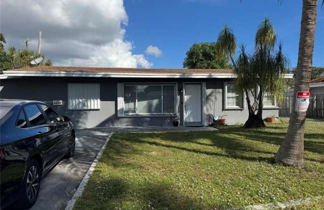 1631 NE 32nd St - 1631 Northeast 32nd Street, Pompano Beach, FL 33064