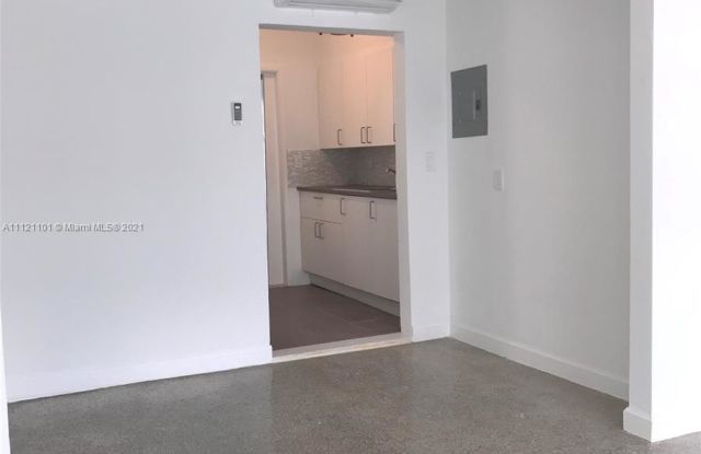 825 80th St Gallery 4