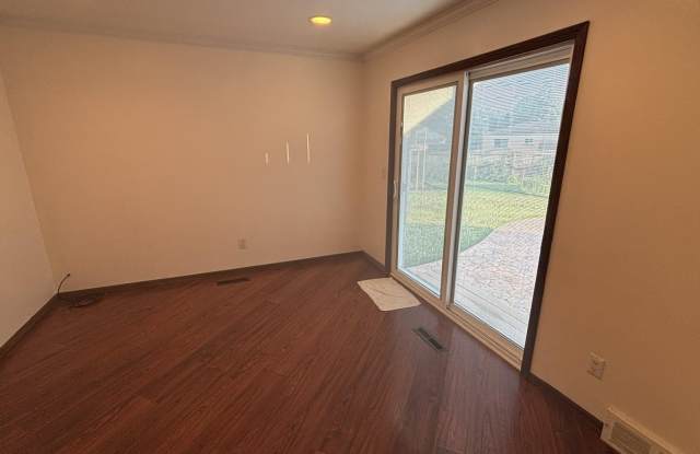 3560 hillcrest photos photos