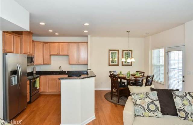 2610 Silverthorn Dr Gallery 4