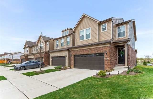 1675 ADDISON Circle photos photos