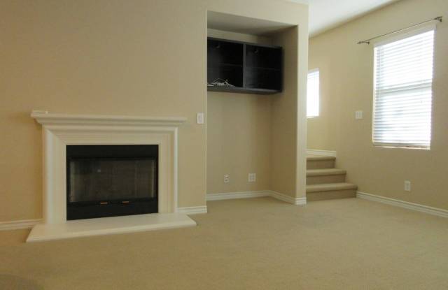 89 Long Meadow Gallery 3