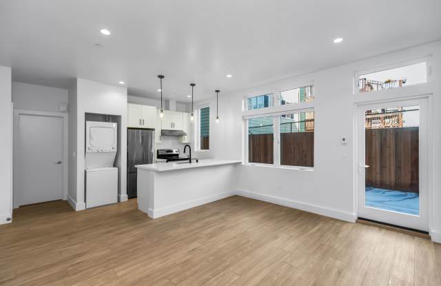 3440 20th St photos photos