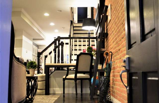 1416 Richardson Street Gallery 2