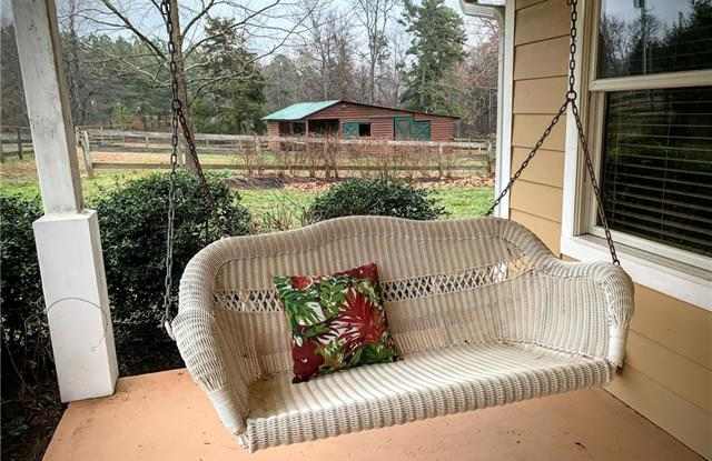435 Landrum Road - 435 Landrum Road, Polk County, NC 28722