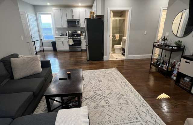 25 Pleasant St. photos photos