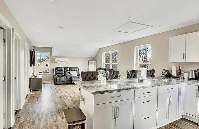22 Maplewood Avenue - 2 Gallery 4