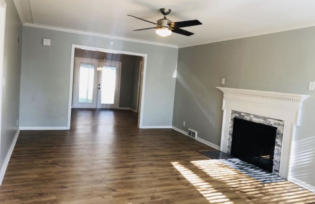 7824 Madison Avenue - 7824 Madison Avenue, Kansas City, MO 64114