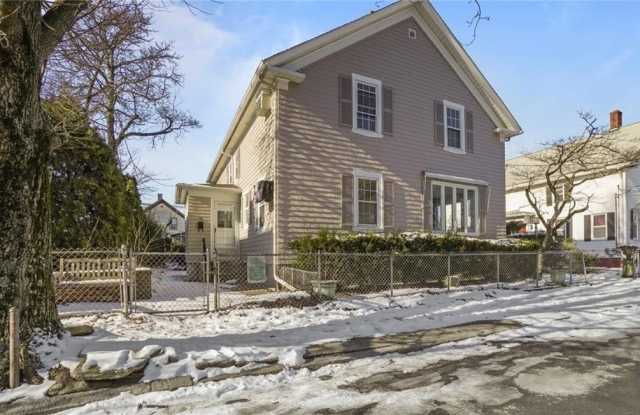 55 Walnut Street - 55 Walnut Street, Johnston, RI 02919