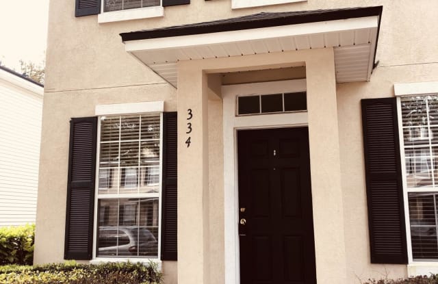 334 PECAN GROVE DR - 334 Pecan Grove Drive, Oakleaf Plantation, FL 32073