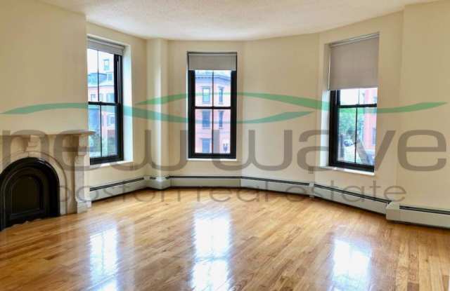 586 Massachusetts Ave. - 586 Massachusetts Avenue, Boston, MA 02118
