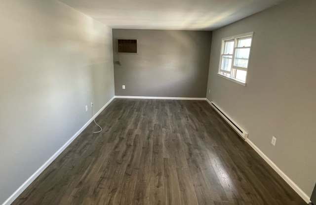 1045 North 17th Street - 1045 - Apt #6 Gallery 2