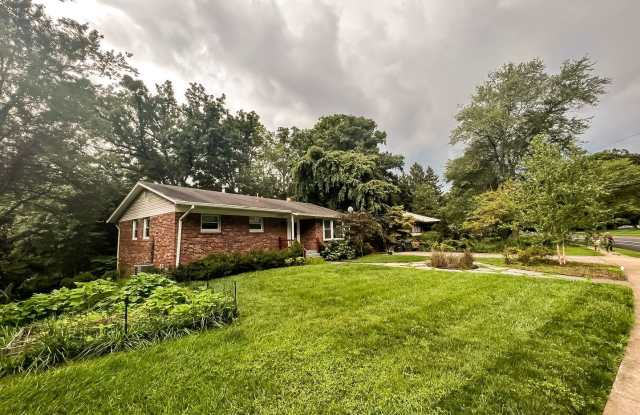 8411 Cottage St Gallery 3