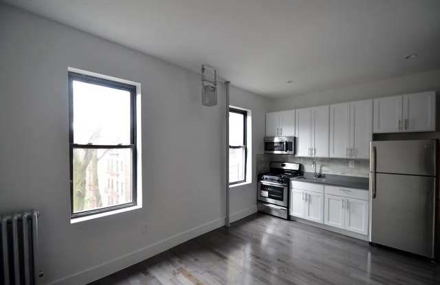 974 Saint Nicholas Ave. - 974 Saint Nicholas Avenue, New York City, NY 10032