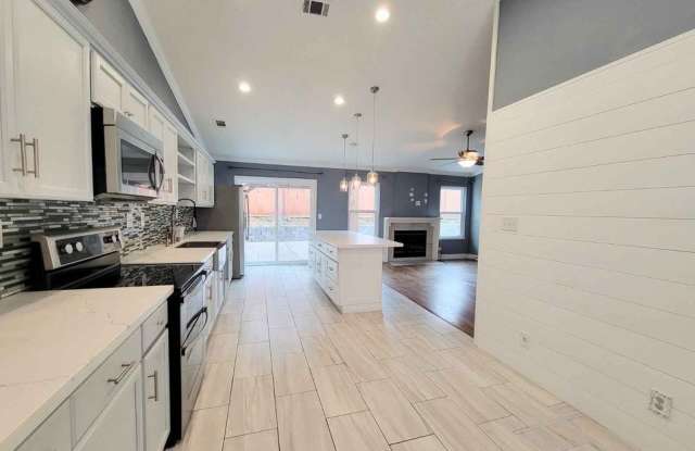 5145 Pawnee Drive Gallery 2