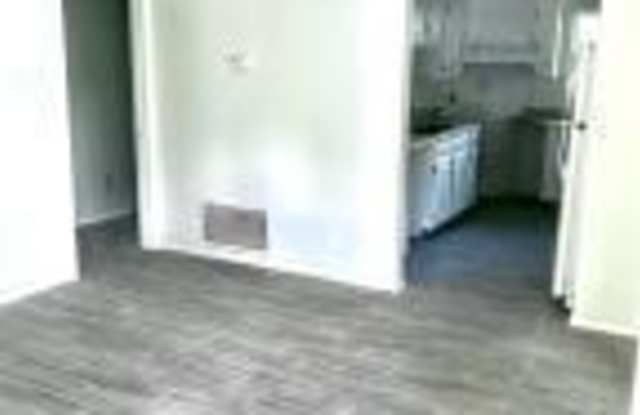 6110 SABRE DR Gallery 2