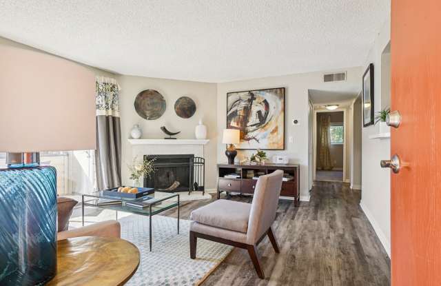 Deer Crest Apartment Homes Gallery 4