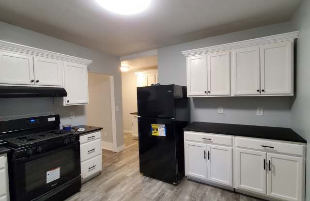 402 Huntington Street photos photos